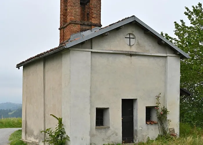 Cascina Binello A Belvedere Langhe